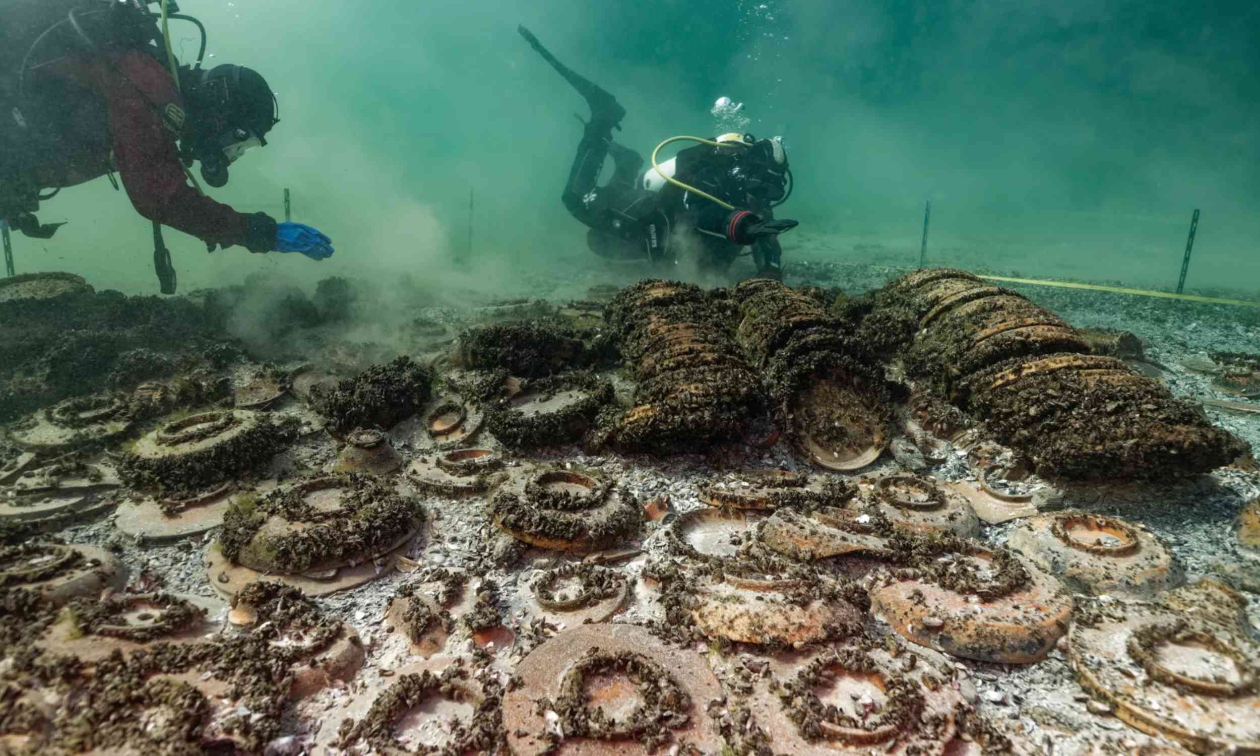 2,000-year-old Roman shipwreck reveals intact cargo in Lake Neuchâtel
