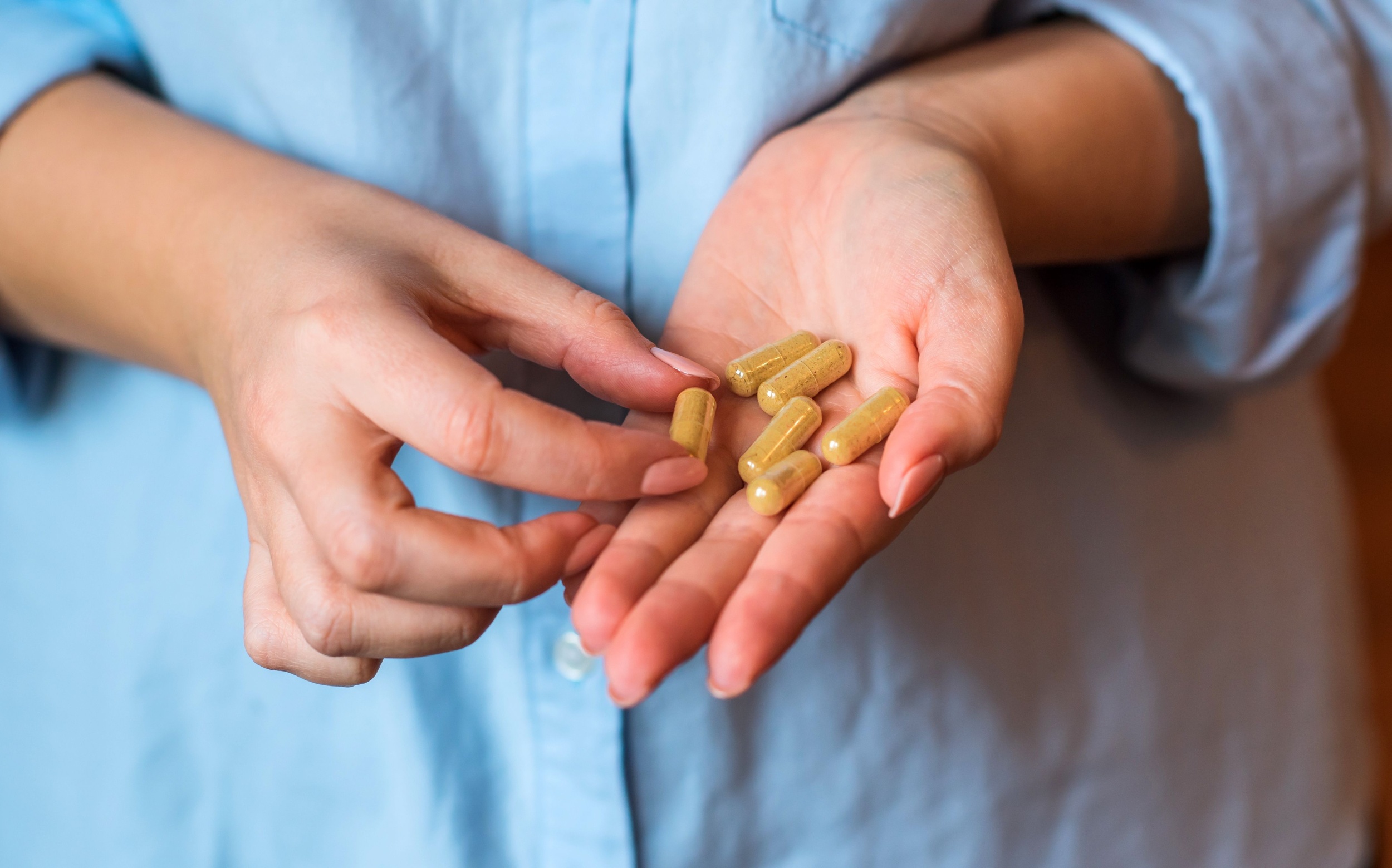 Daily multivitamin may help slow down aging, but not by much