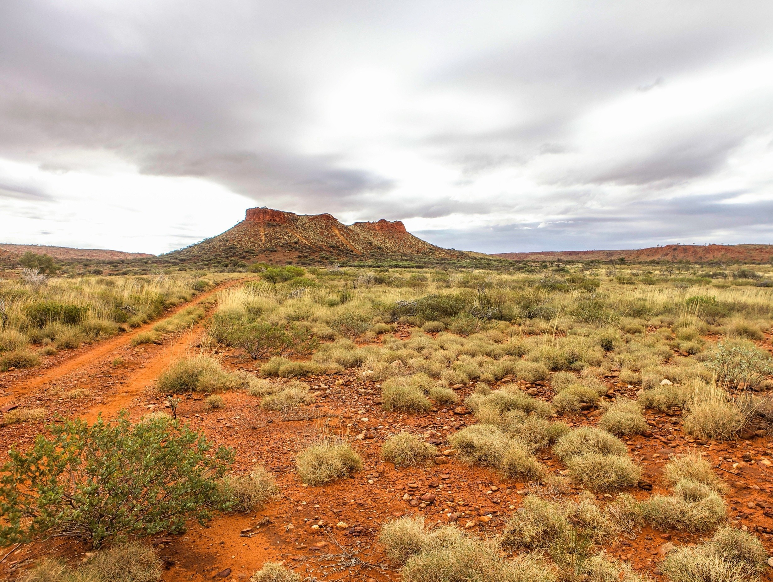 Earth’s surface was already shifting 3.5 billion years ago