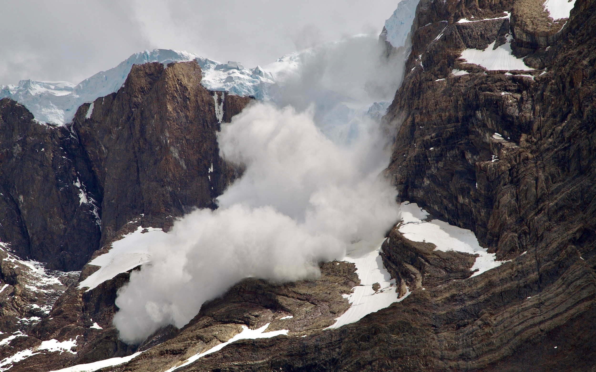 Warmer winters are making avalanches more dangerous