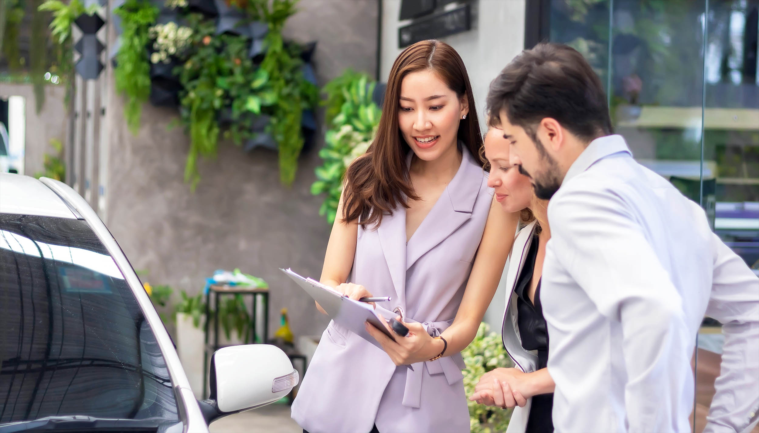 Scientists found that automobile buyers who purchase from dealerships pay a huge 'mental tax'