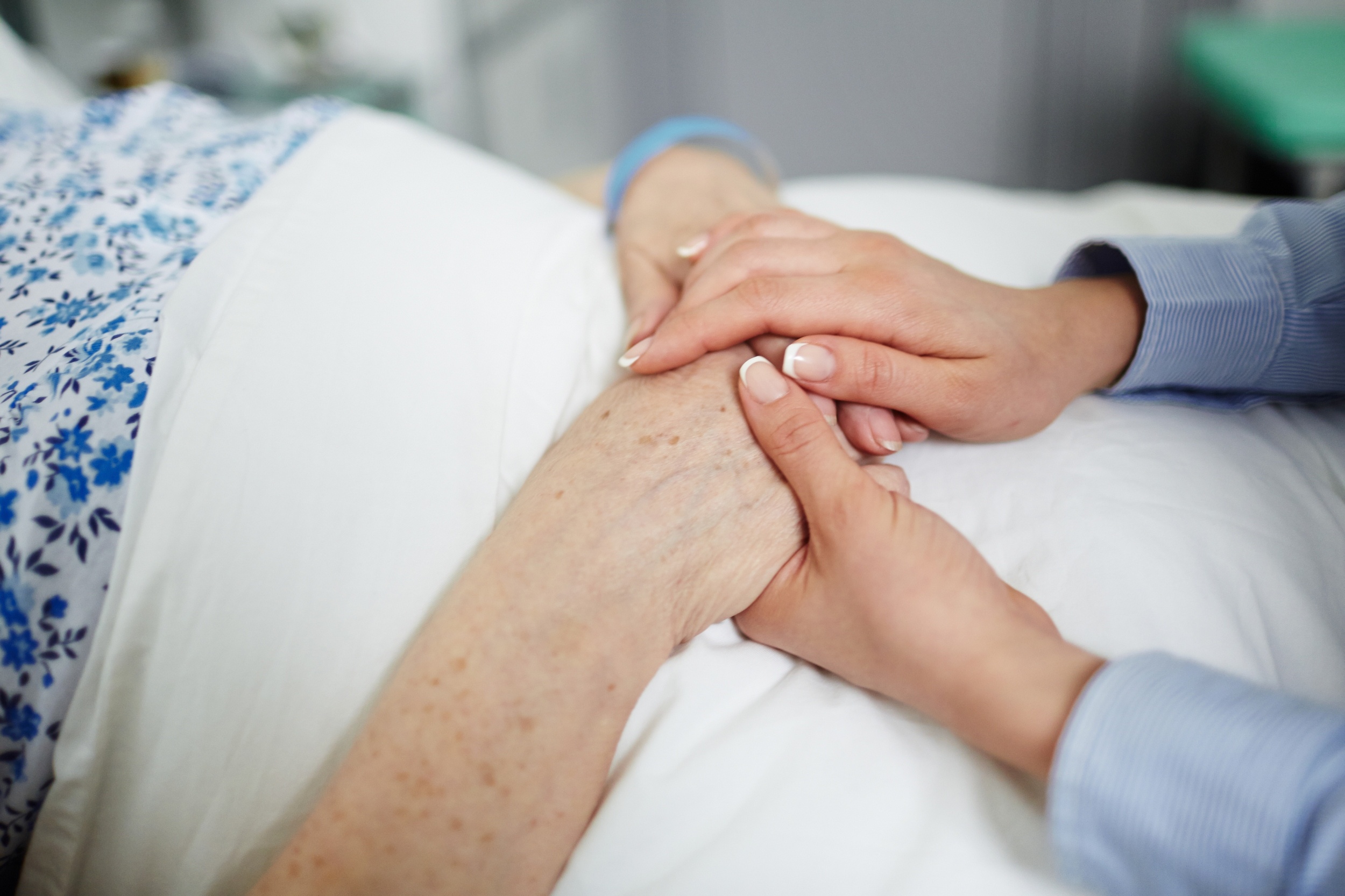 Simple eye test may reveal when death is just hours away
