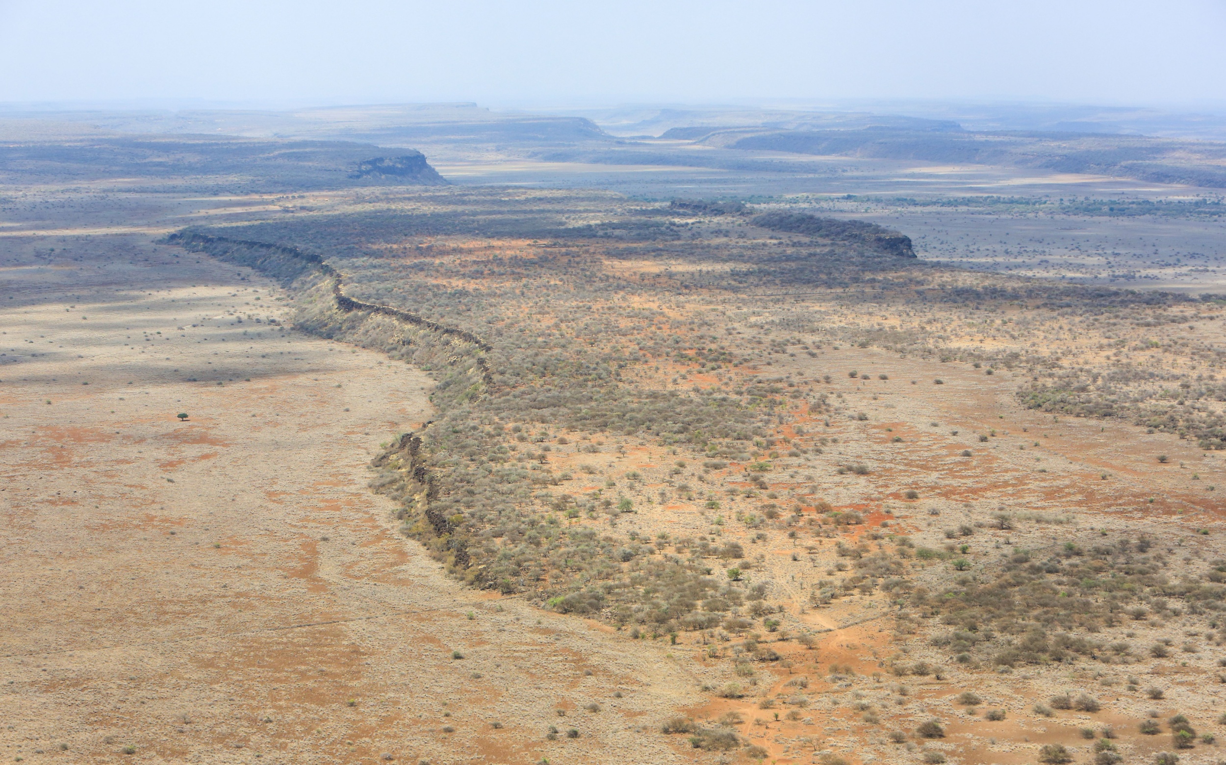 As Africa slowly splits, it reveals clues to our ancient past