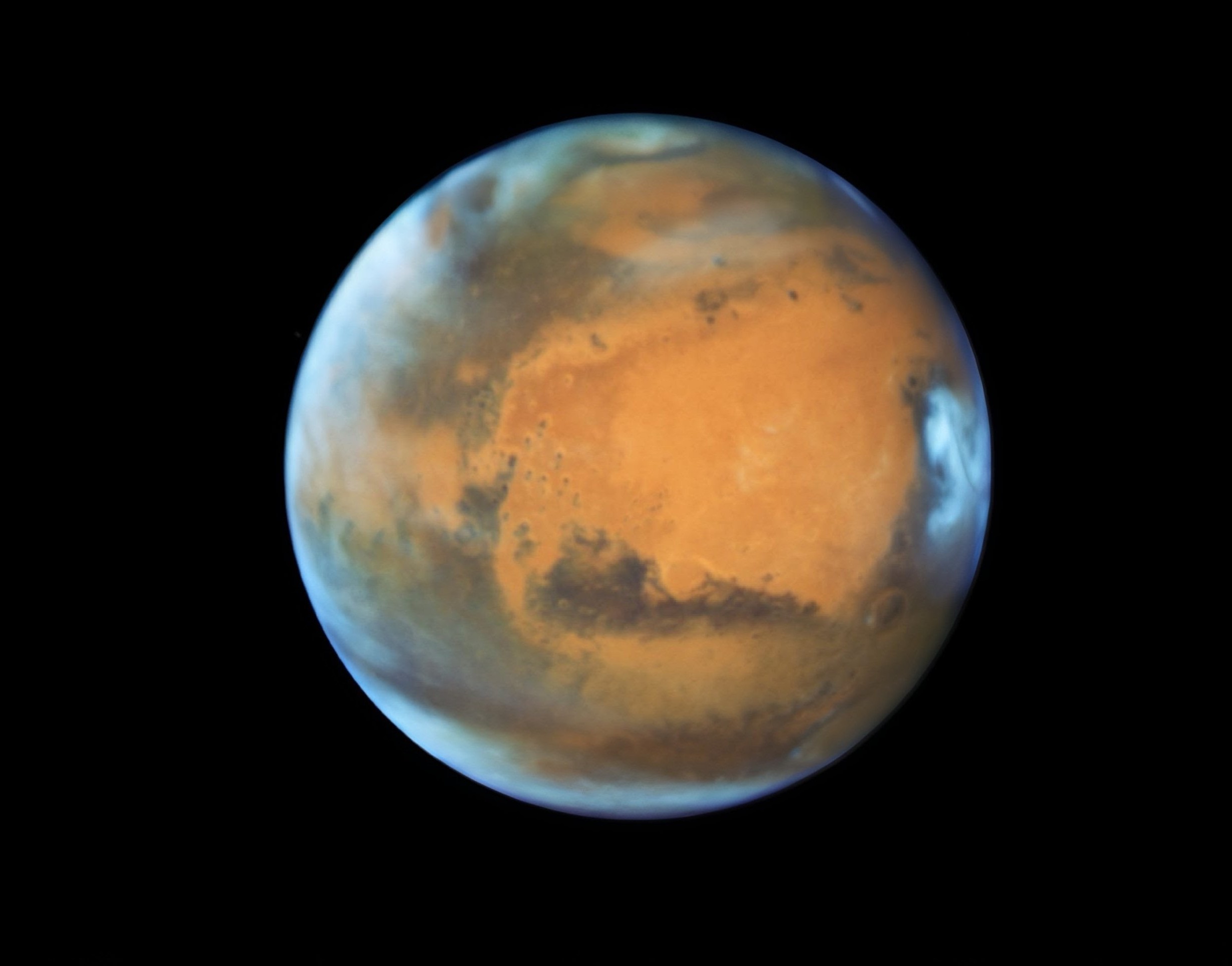 Curiosity rover finds building blocks of life on Mars