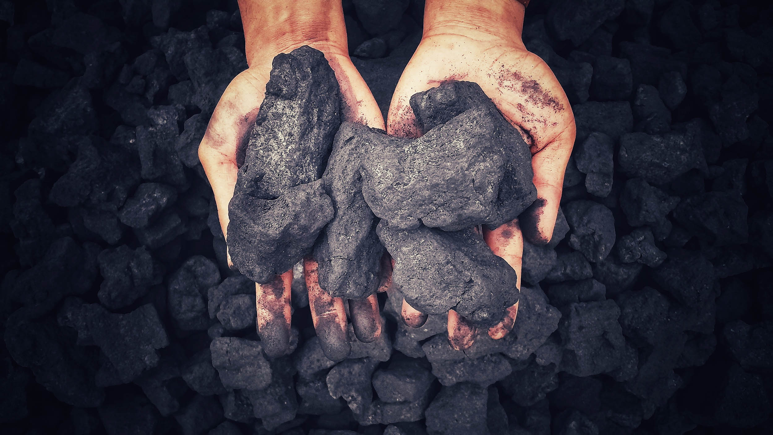 China invents a 'coal battery' that turns the dirtiest fuel into power without burning it