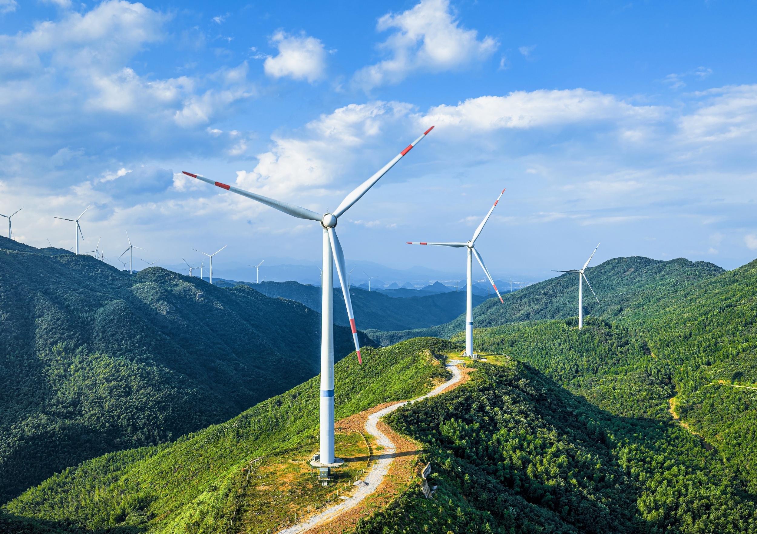 Renewable energy beats carbon capture as a climate solution