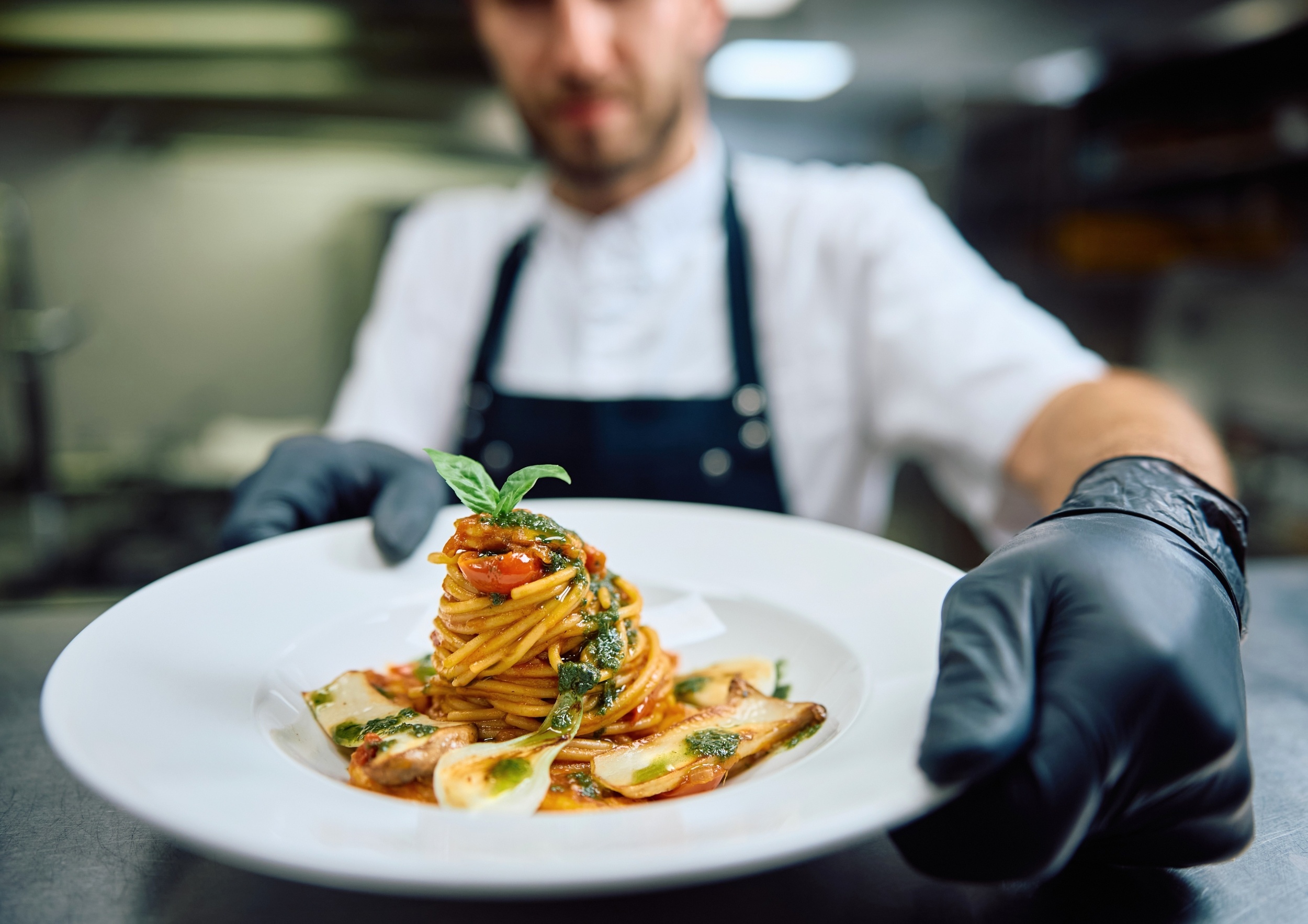 Eating out is linked to obesity in countries around the world