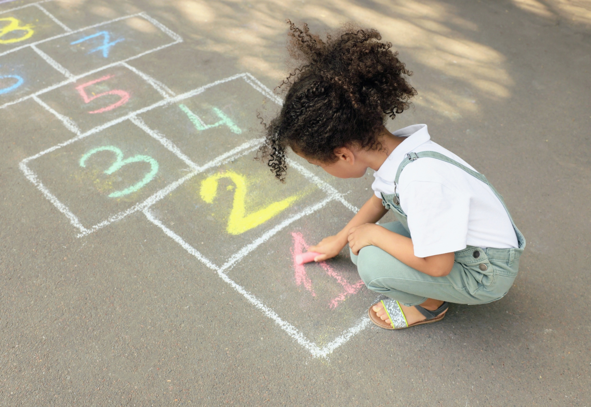 Outdoor play in preschool years may protect children’s mental health