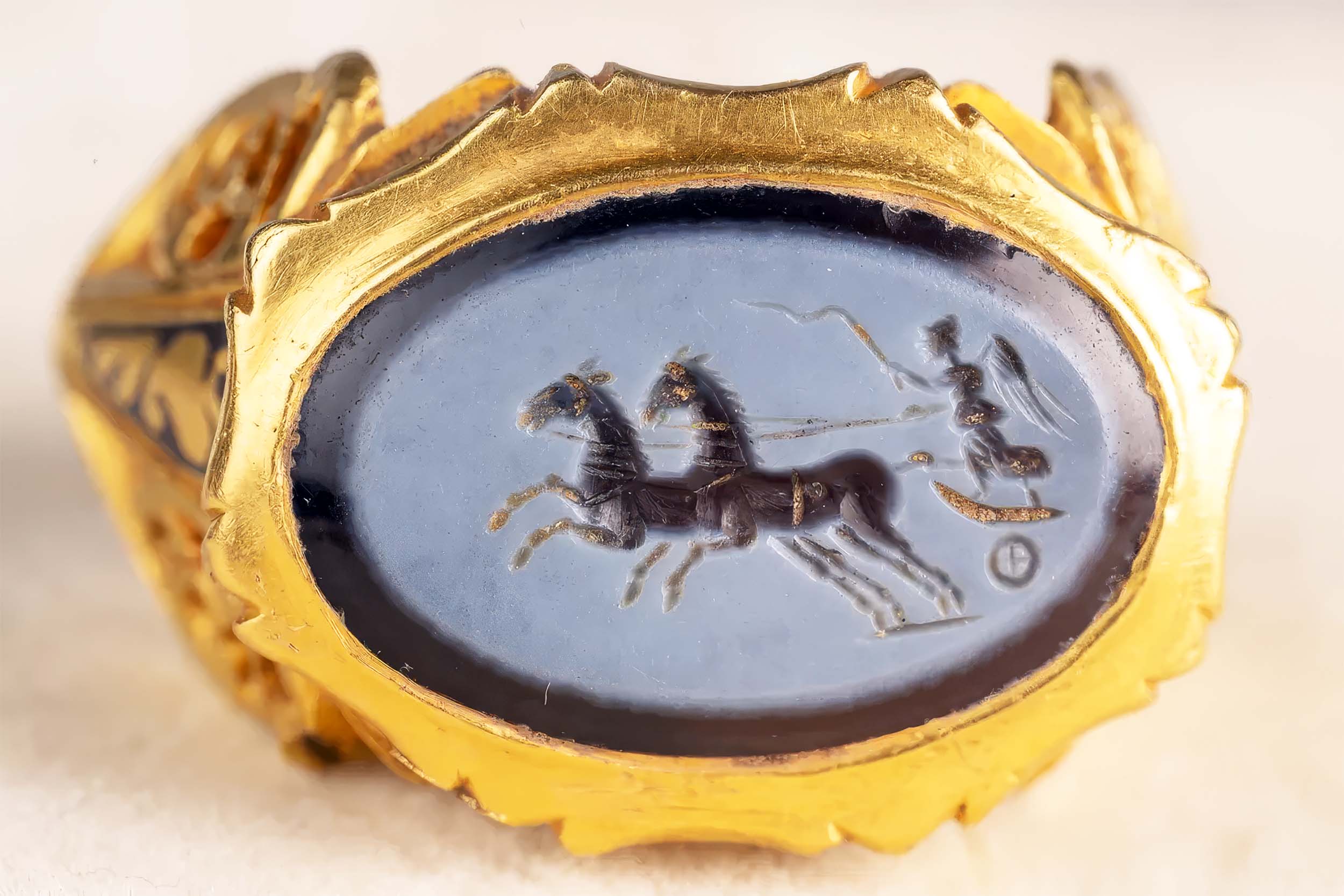 Rare Roman gold ring discovered buried in England after 1,700 years underground