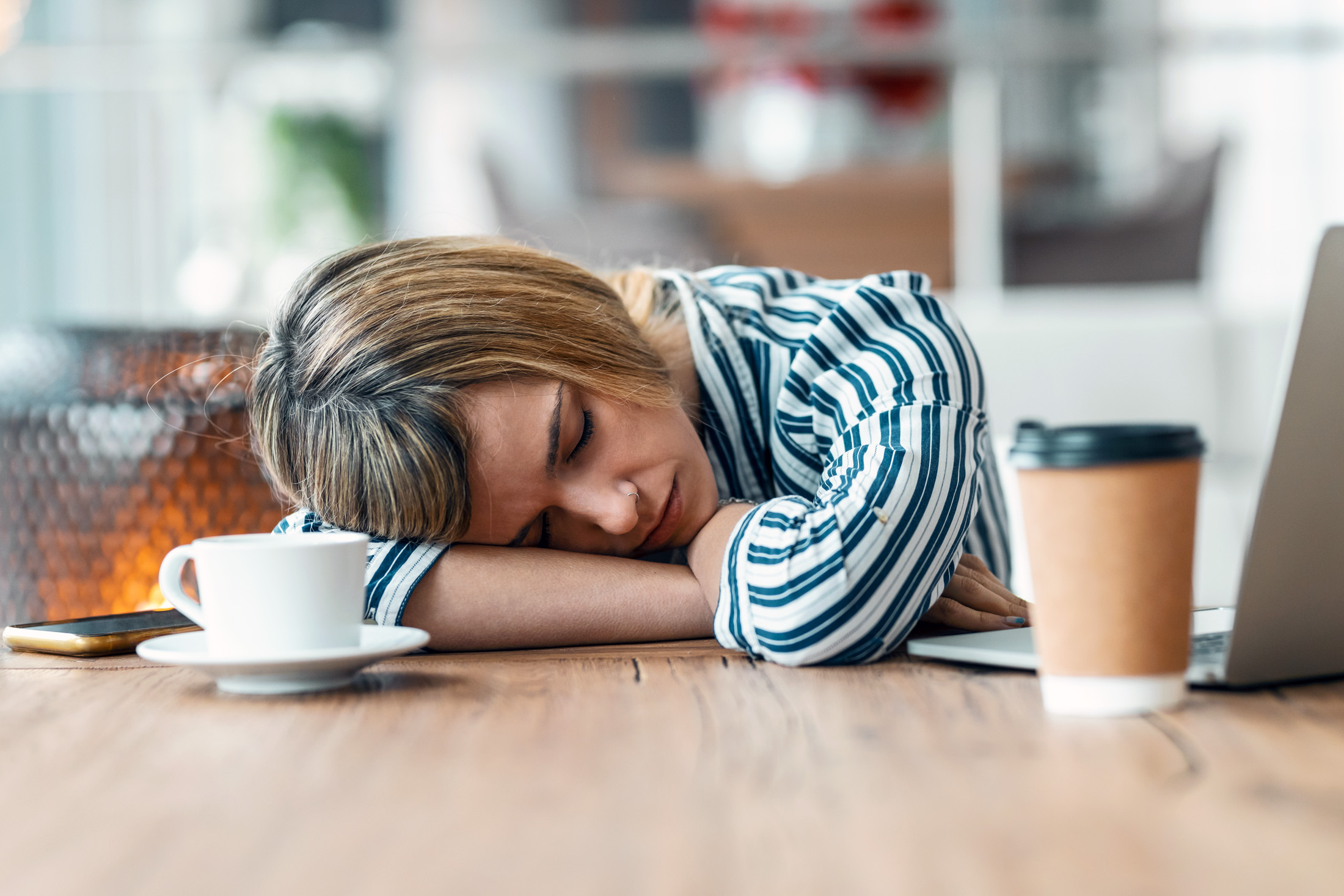Gut signals may determine when the body eats or sleeps