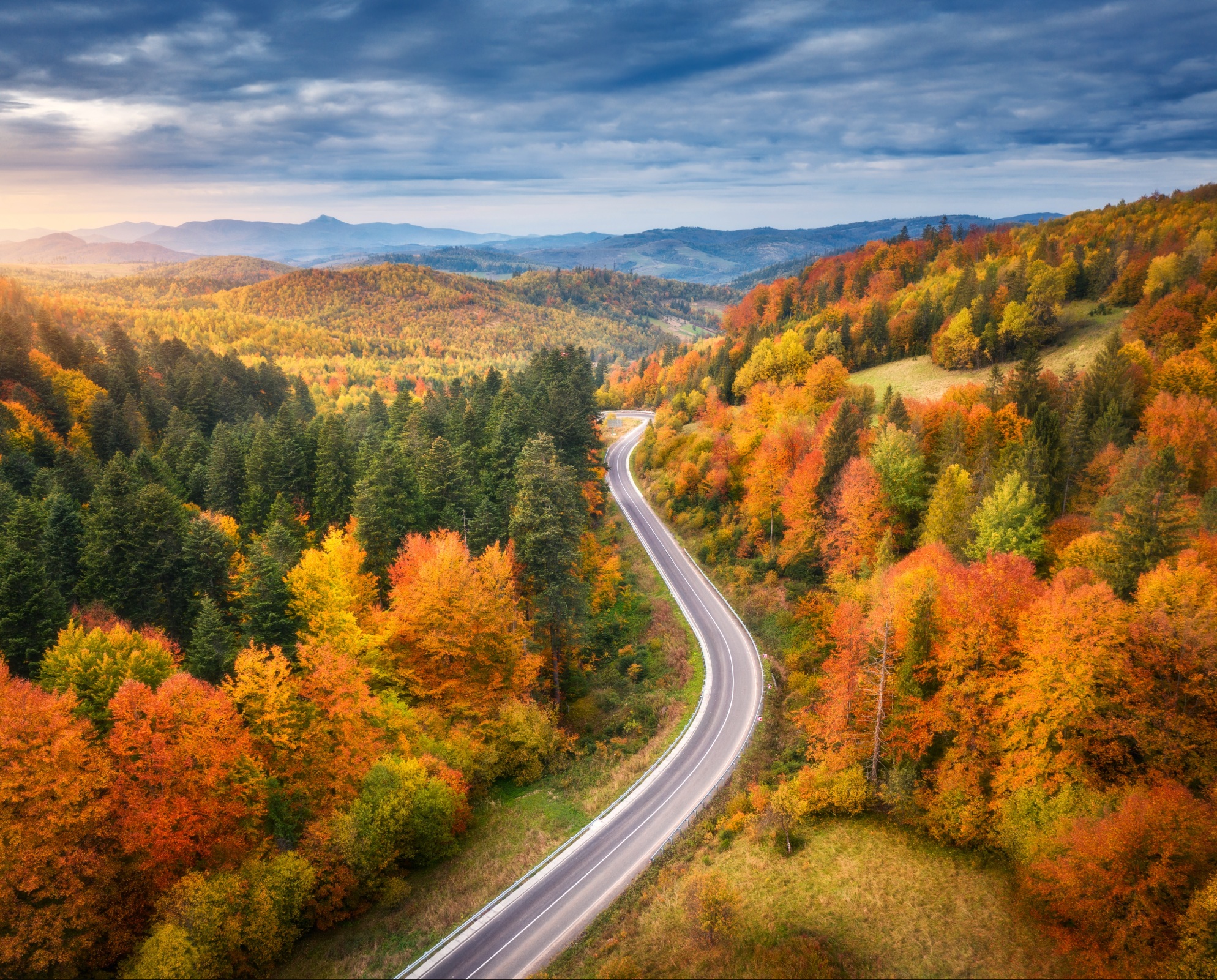 NASA satellite can now track fall colors leaf by leaf from space