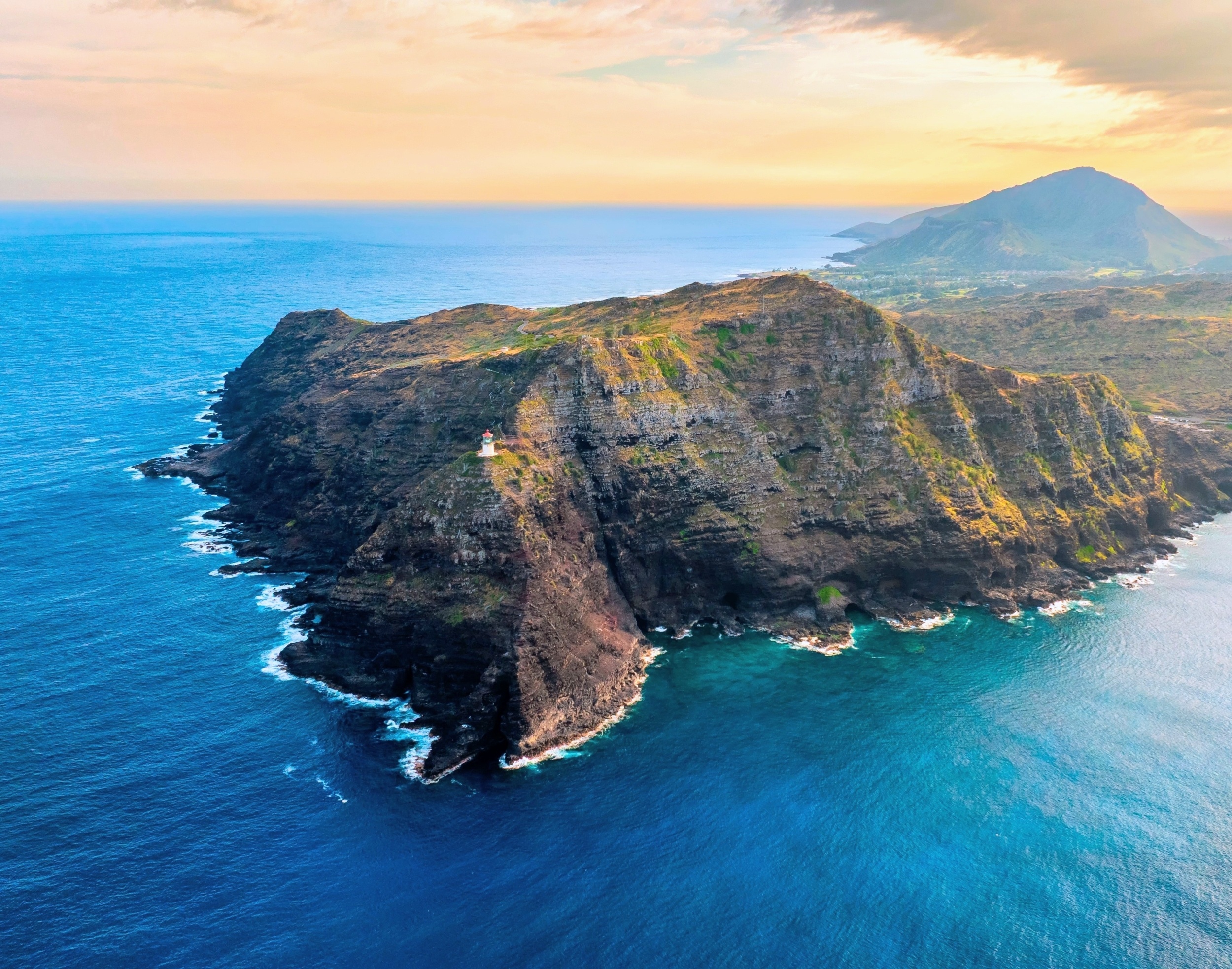 Why thousands of underwater mountains don't fit the Hawaii volcano story