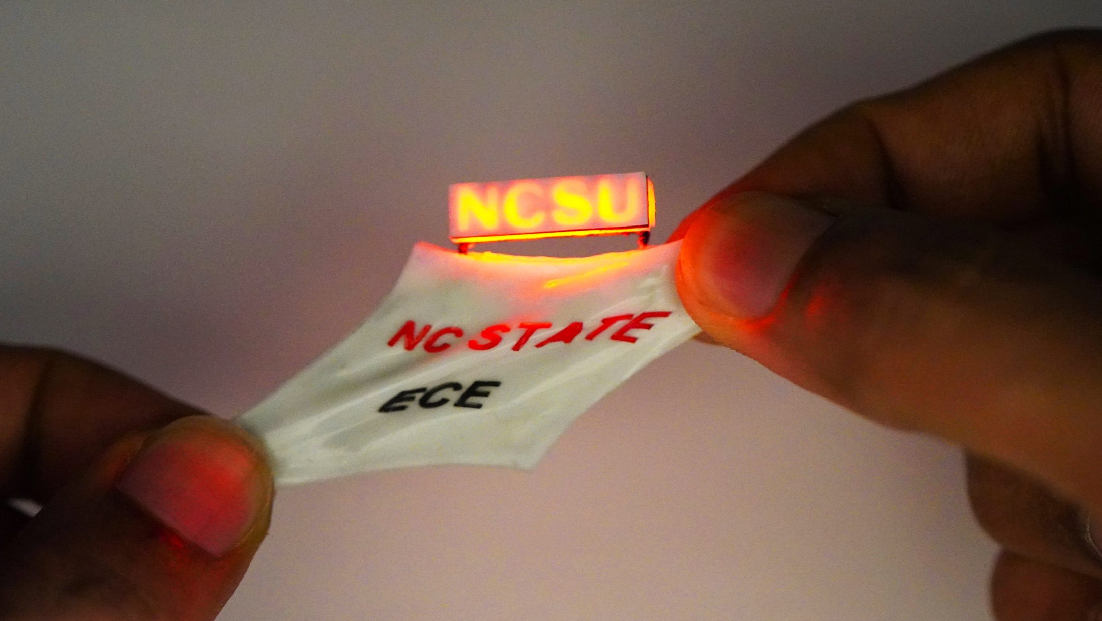 A battery powered by humid air matches commercial cells, and a spy version self-destructs when opened