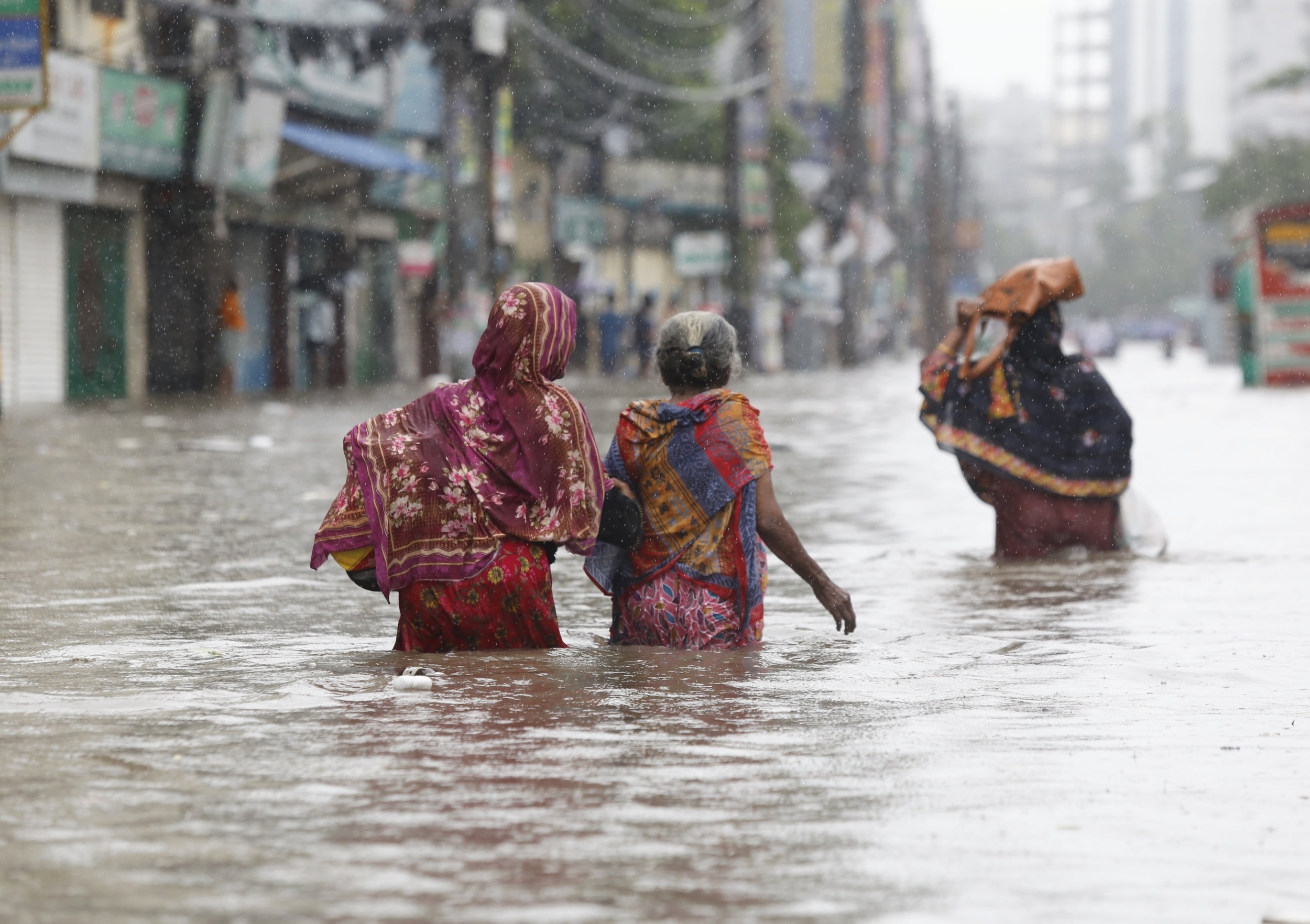Waterborne diseases are shifting in a warming world