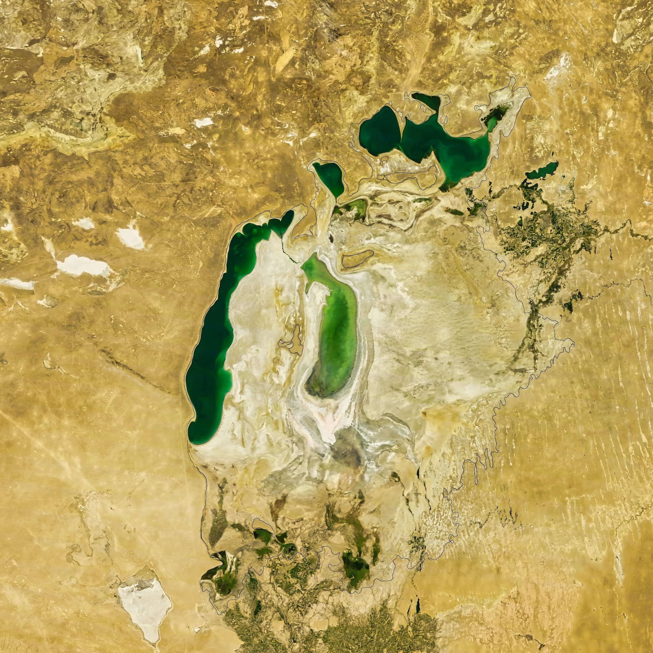 Drying lakes found to release vast amounts of carbon dioxide