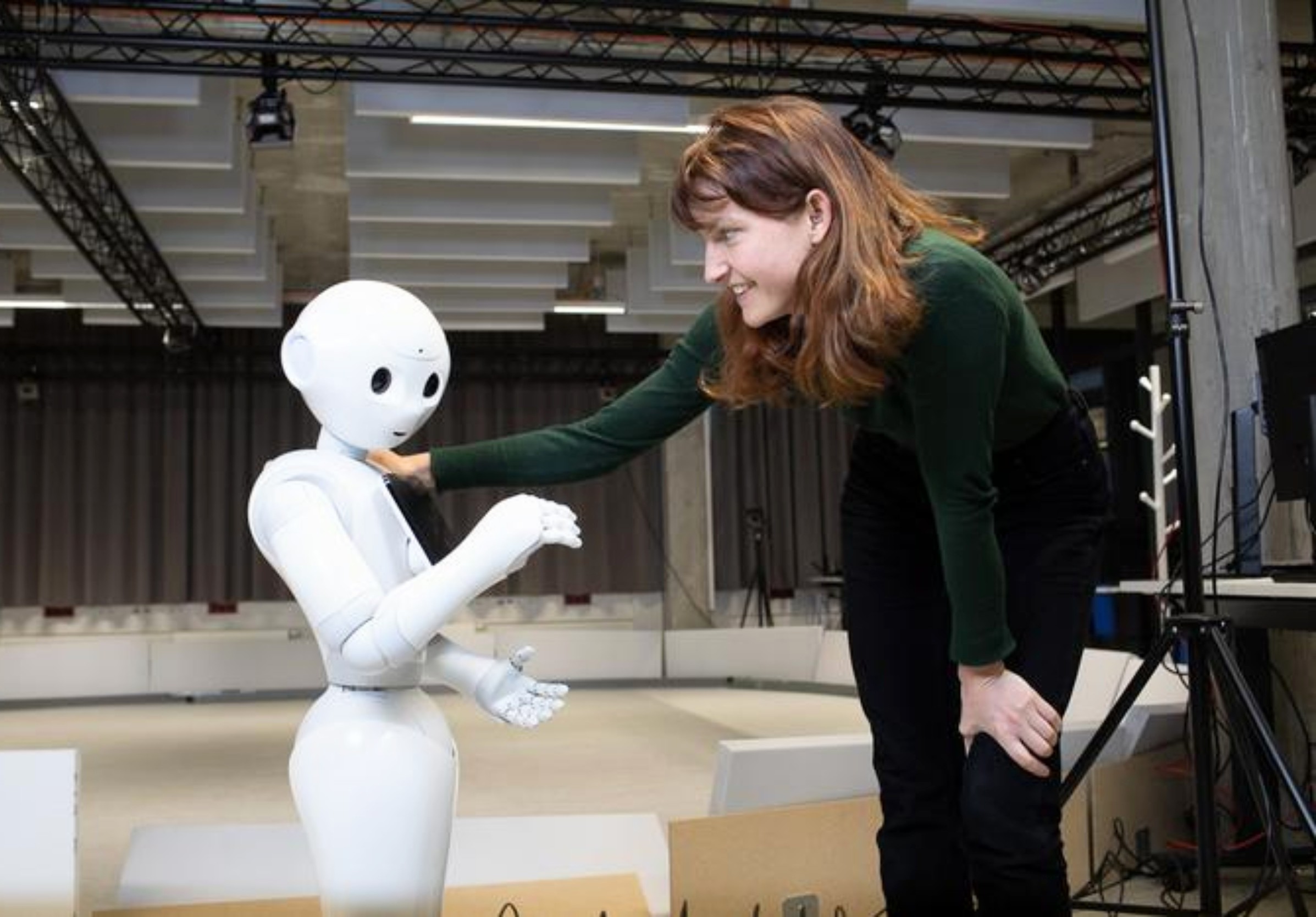 Robot tutors just revealed something surprising about learning